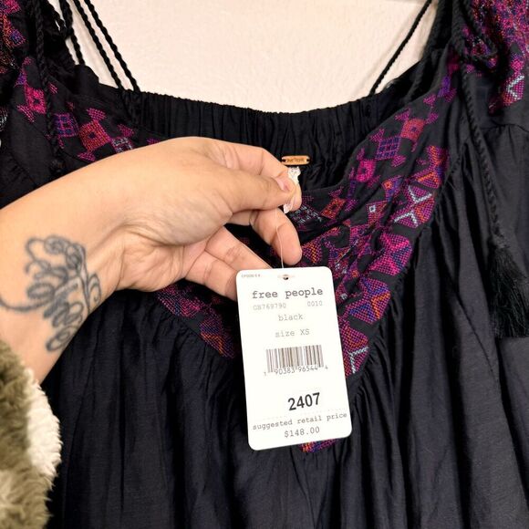 Free People Top XS Embroidered Vacay Vibin Boho Tassel Babydoll Cotton Hippie - Picture 7 of 10
